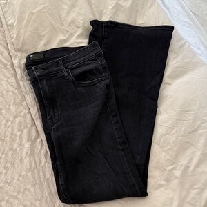 Mother Denim Weekender Mid Rise Flare / bootcut jeans - color: Deep End